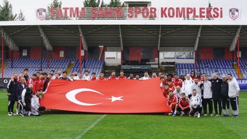Gaziantep FK, 29 Ekim Cumhuriyet Bayramı'nı coşkuyla kutladı
